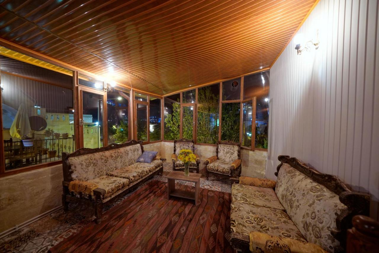 גורמה Adelya Cave Hotel מראה חיצוני תמונה